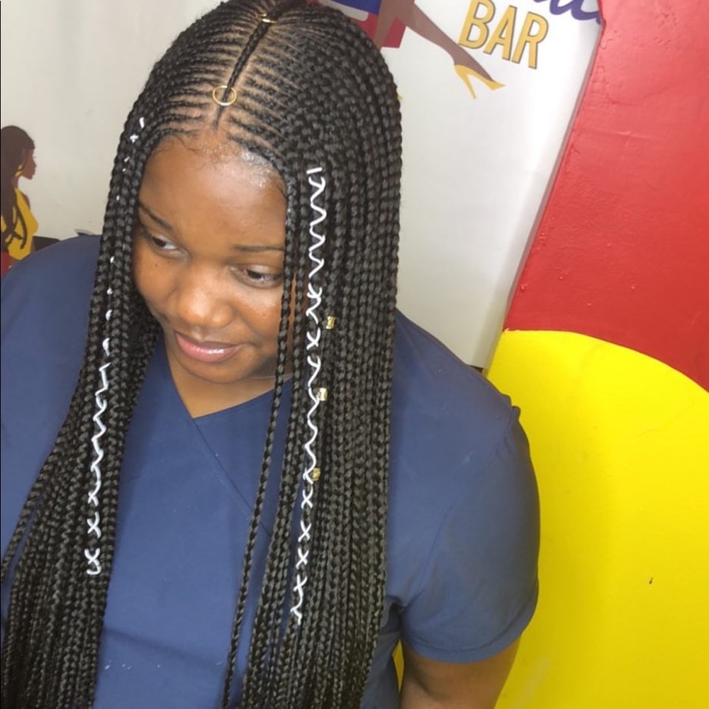 Meet your Posher, Courtney